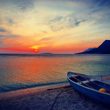 Marina Gradac (Split-Dalmatia)