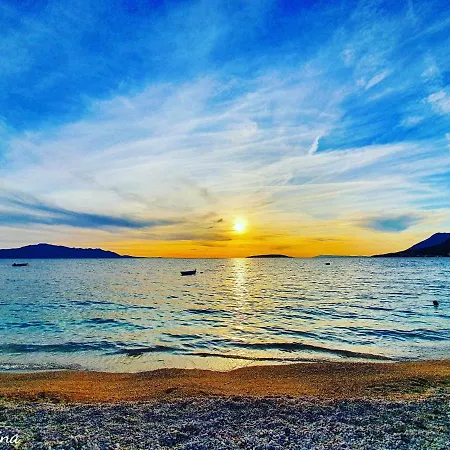 Apartament Marina Gradac (Split-Dalmatia)